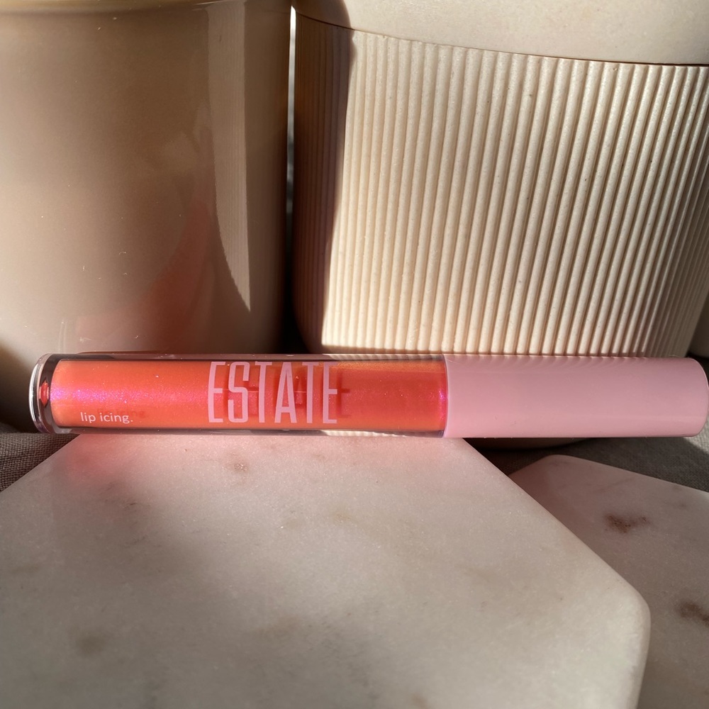 ESTATE Lip Icing
